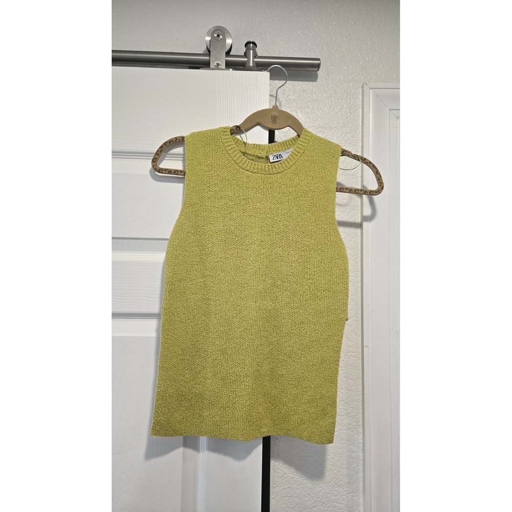 ZARA Sleeveless Knit Sweater Vest Top Yellow Women Size S Button Back Textured